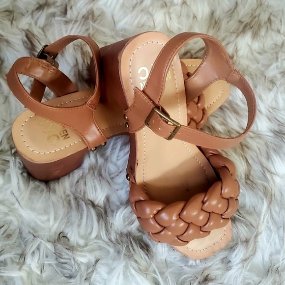 MADDEN NYC Women's Braided Strappy Platform Heels Size 7.5 🌴 - Picture 7 of 11